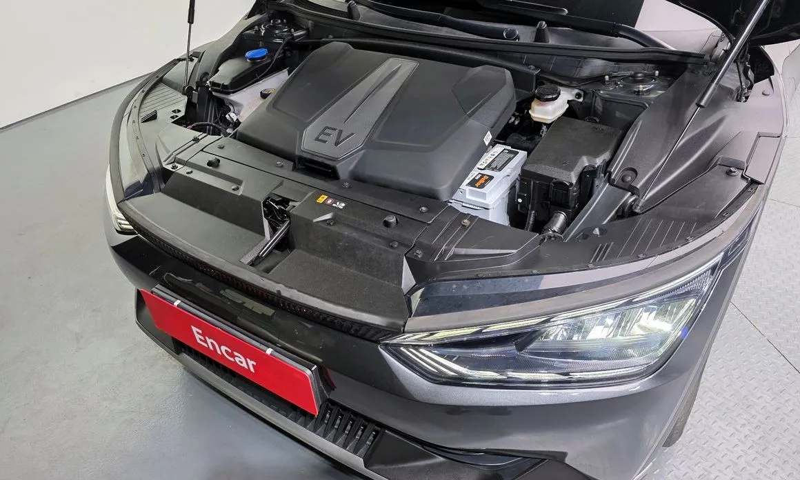 Kia EV6 2022 из KR, фото 10