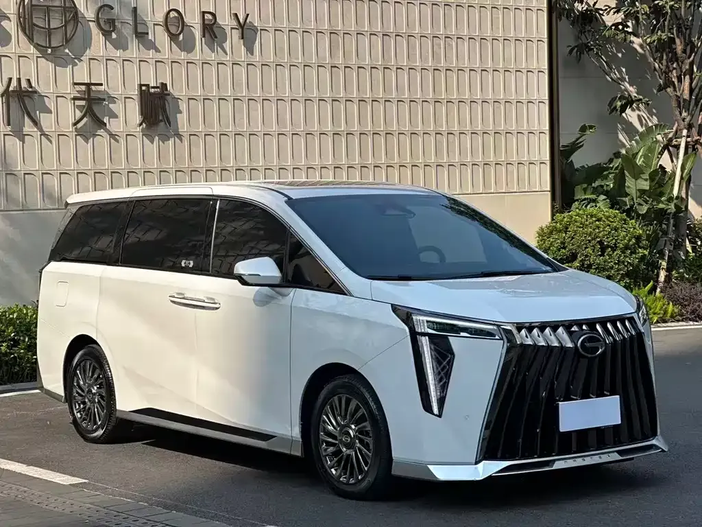 GAC Motor Trumpchi M8 — фото 5
