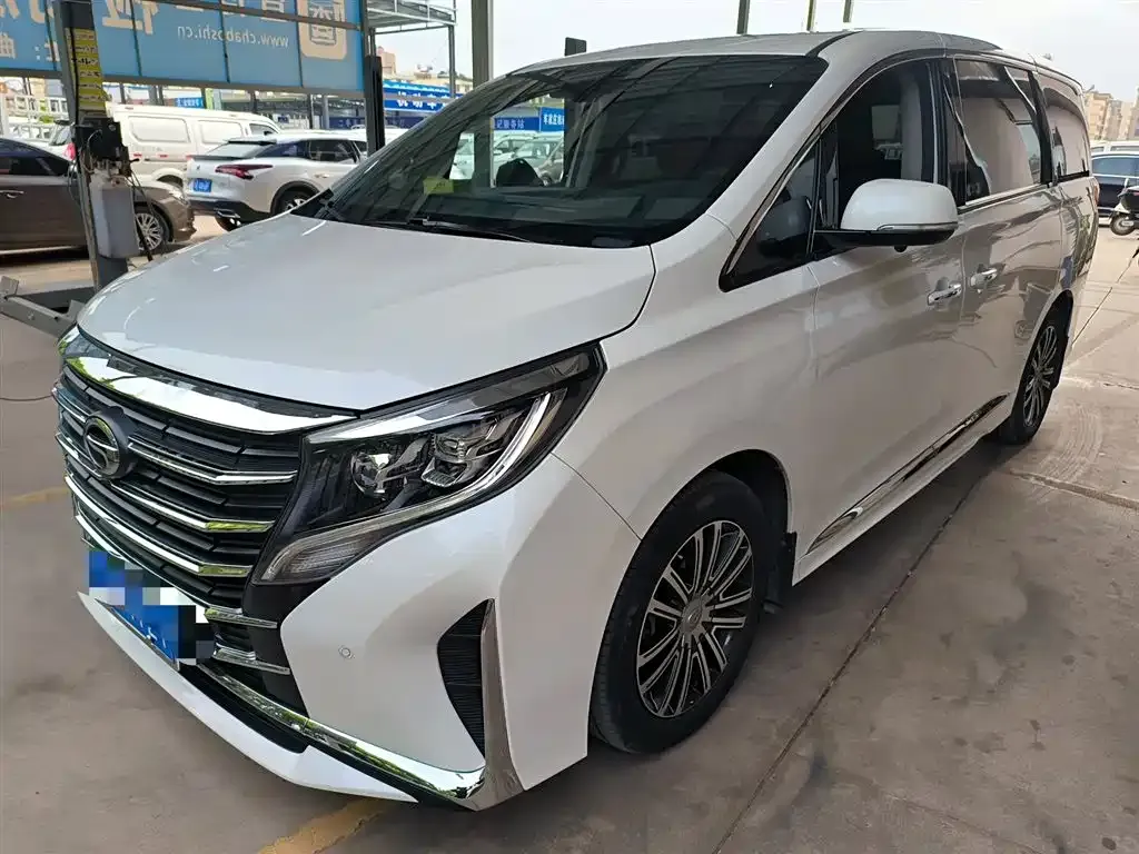 GAC Motor Trumpchi M8 — фото 1