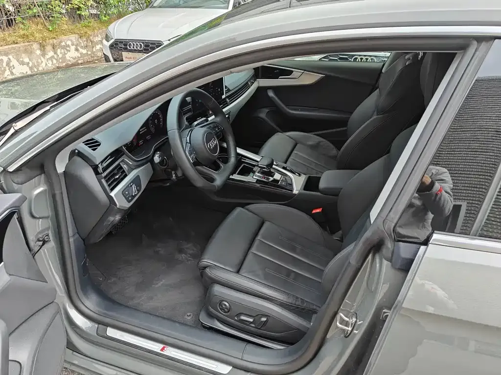 Audi A5 (Import) — фото 3