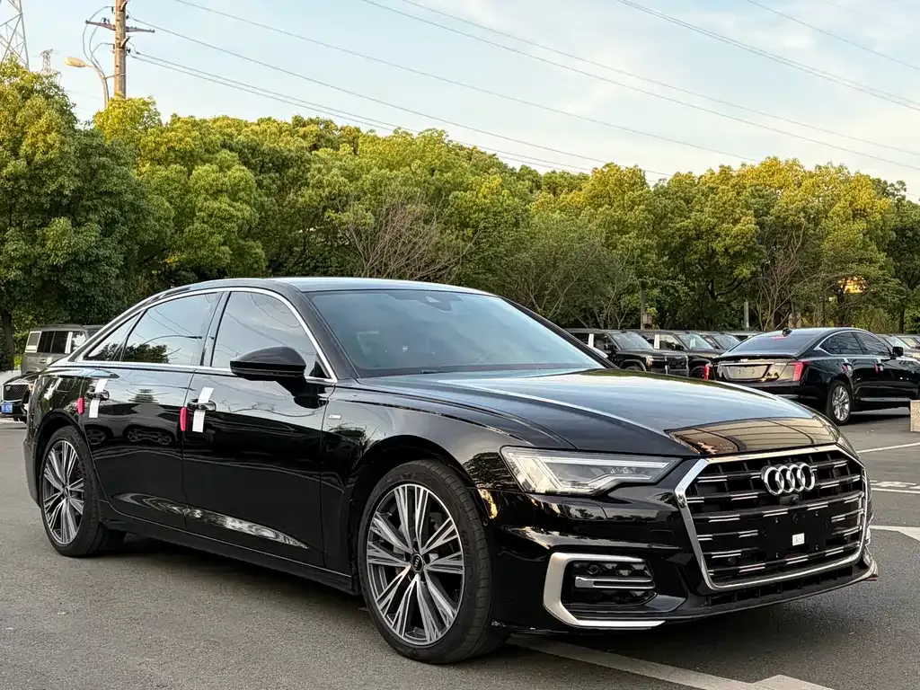 Audi A6L — фото 7