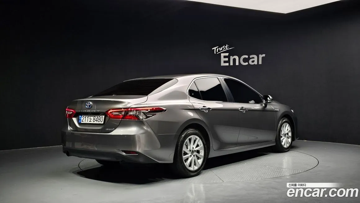 Toyota Camry 2024 из KR, фото 9
