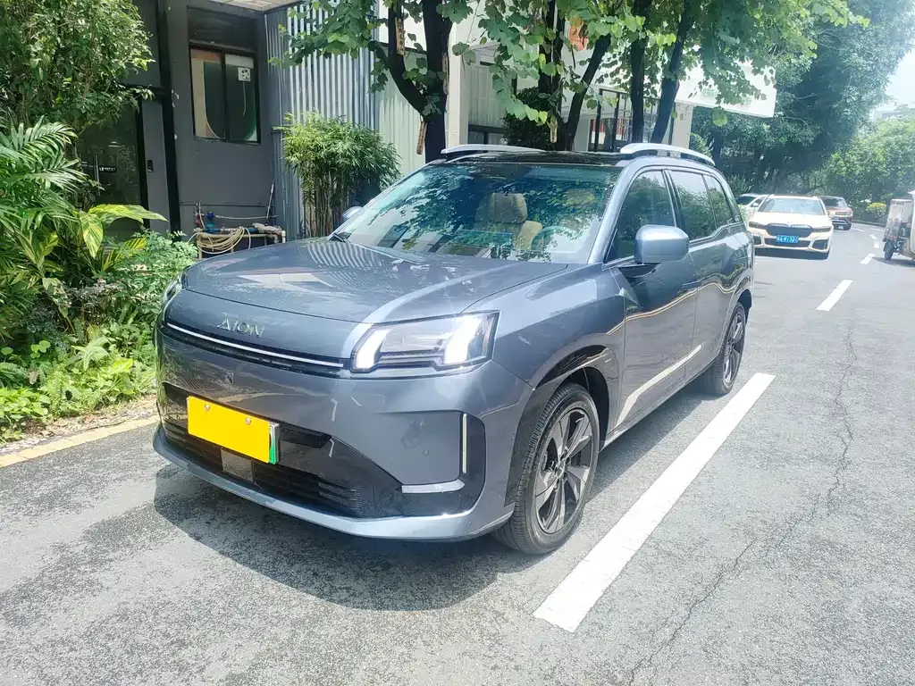 Aion V