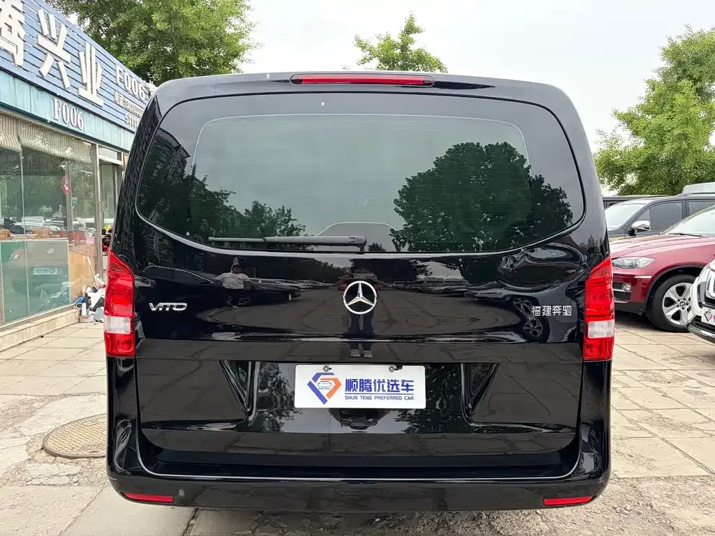 Mercedes-Benz Vito — фото 7