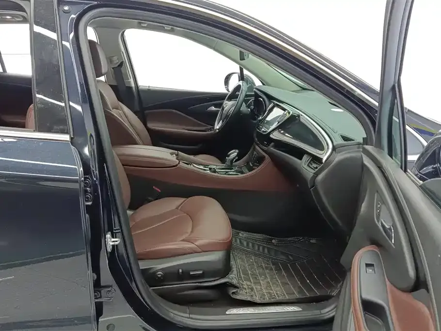 Buick Envision Plus — фото 3