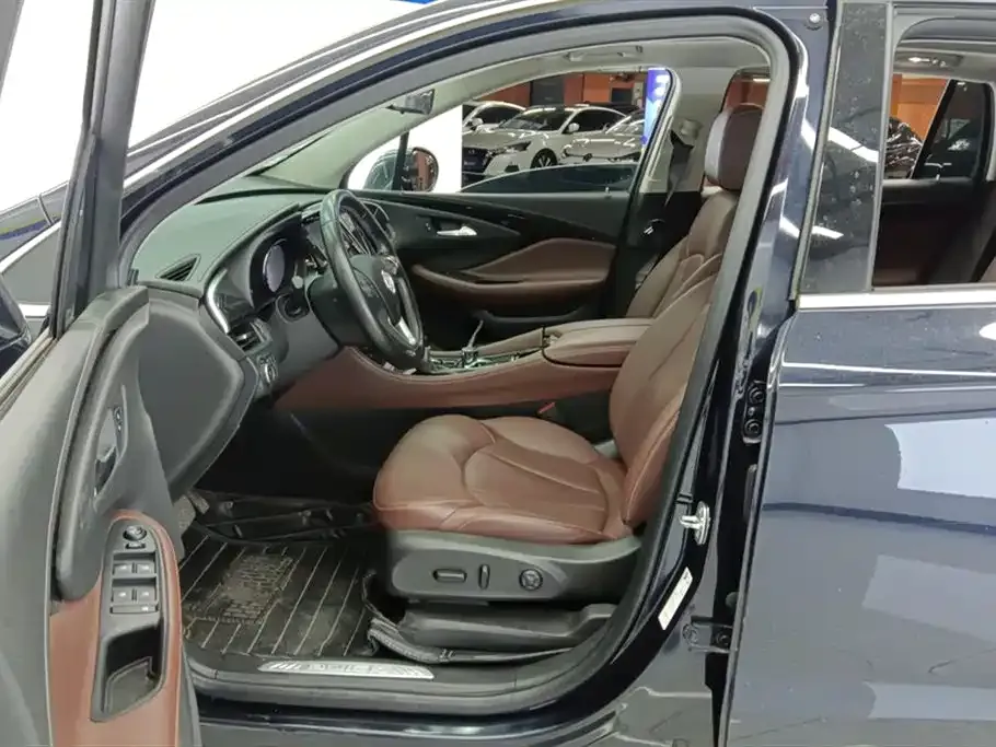 Buick Envision Plus — фото 6