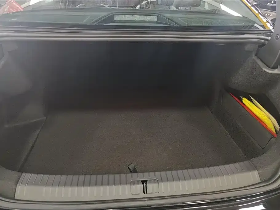 Volkswagen Passat — фото 5
