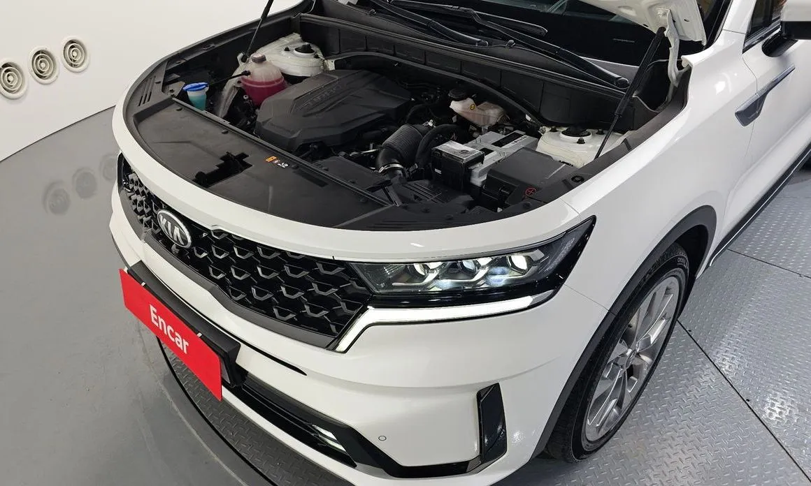 Kia Sorento — фото 4