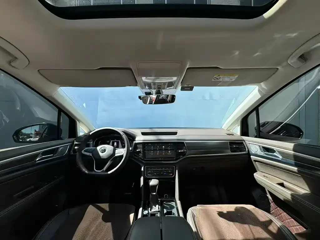 Volkswagen Viloran 2022 из CN, фото 7