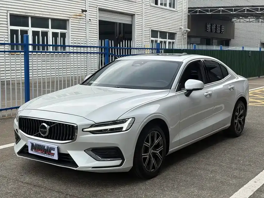 Volvo S60