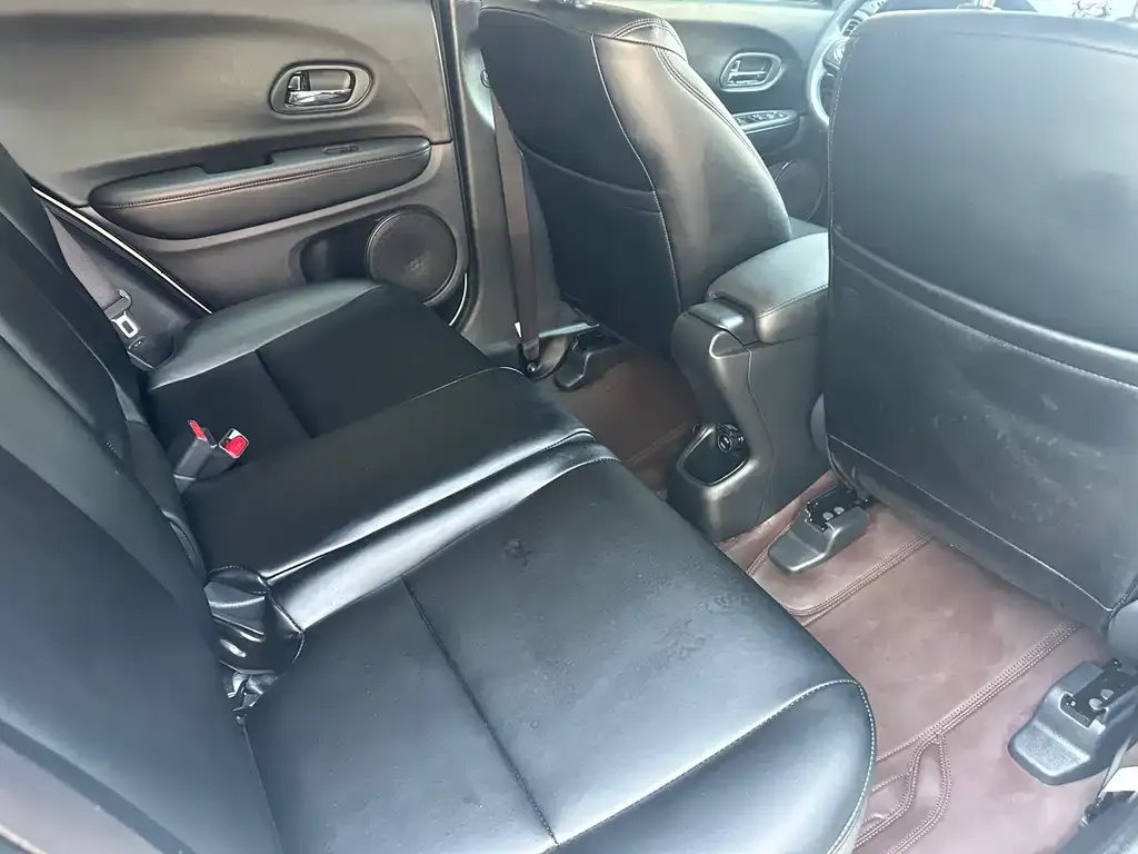 Honda Vezel 2021 из CN, фото 2