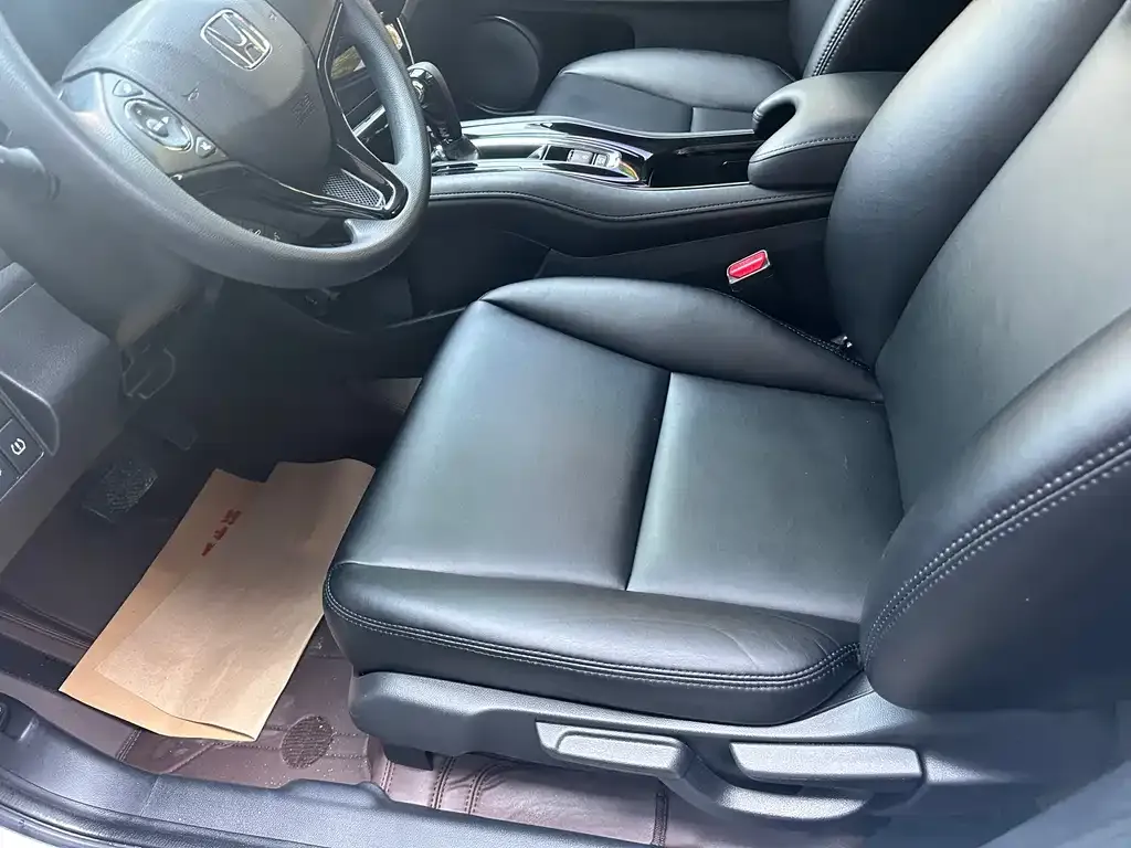 Honda Vezel 2021 из CN, фото 3