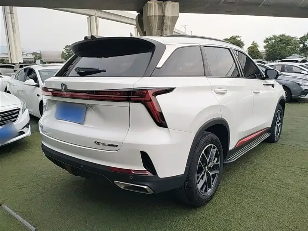 Changan CS75PLUS — фото 8
