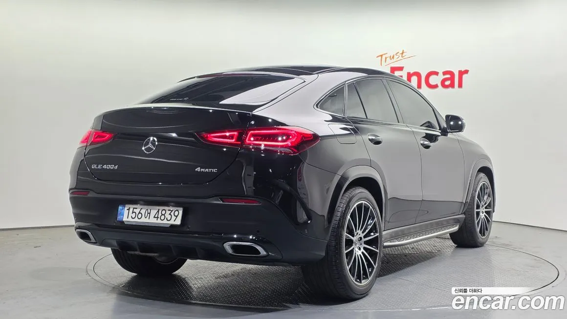 Mercedes-Benz GLE-Class — фото 4