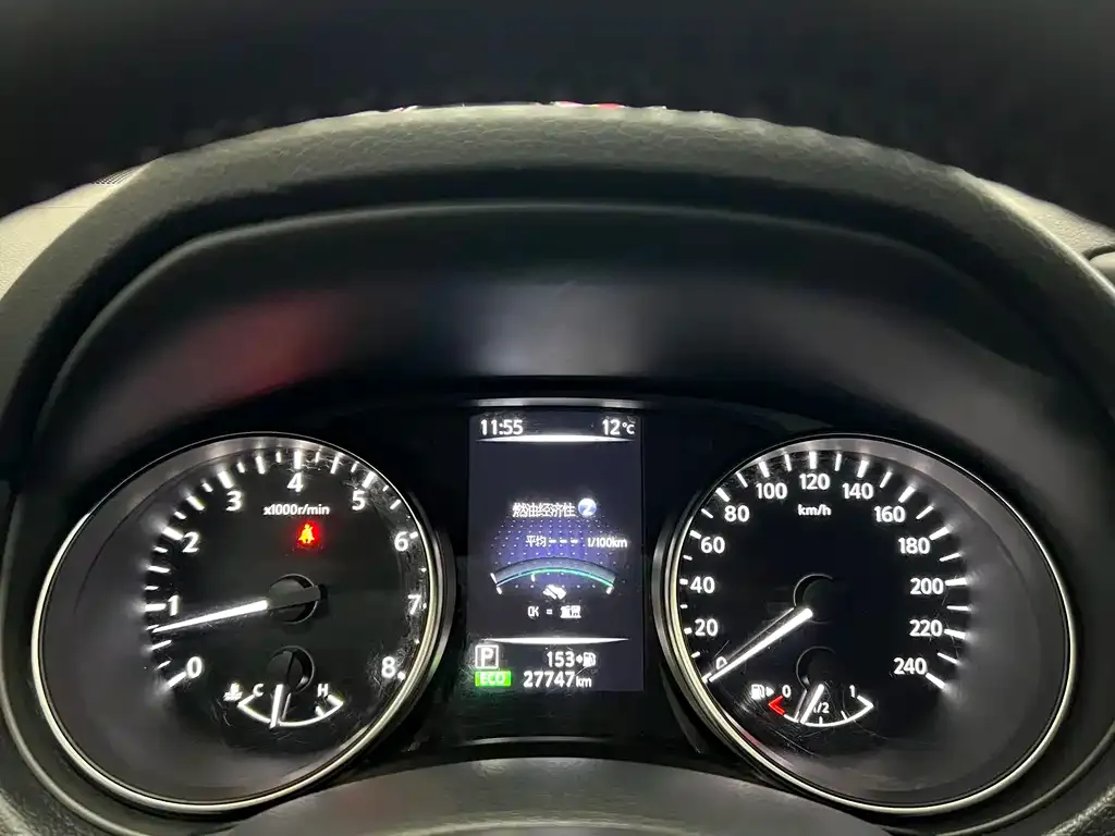 Nissan Qashqai — фото 9