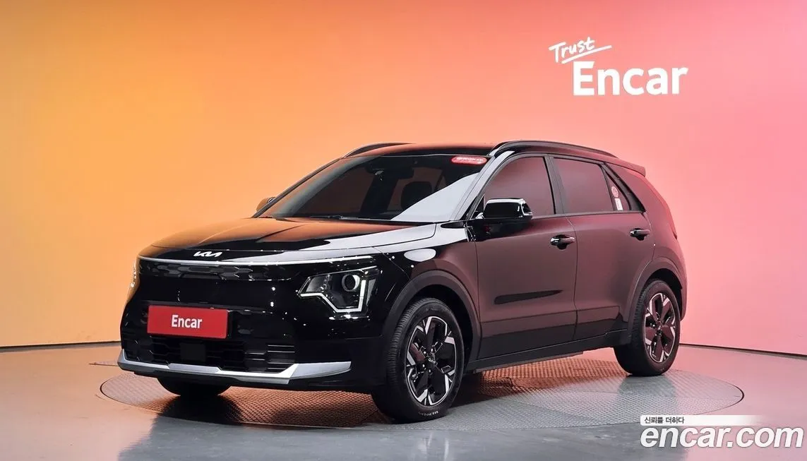 Kia Niro — фото 1