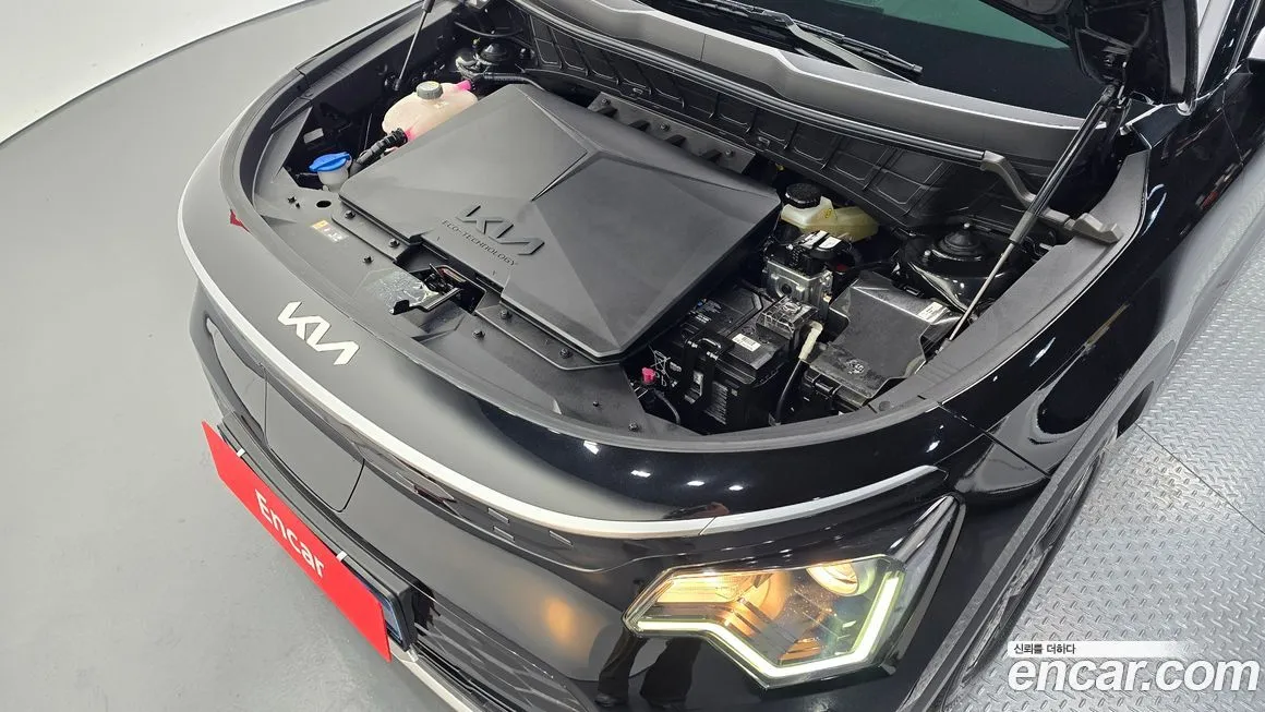 Kia Niro — фото 10