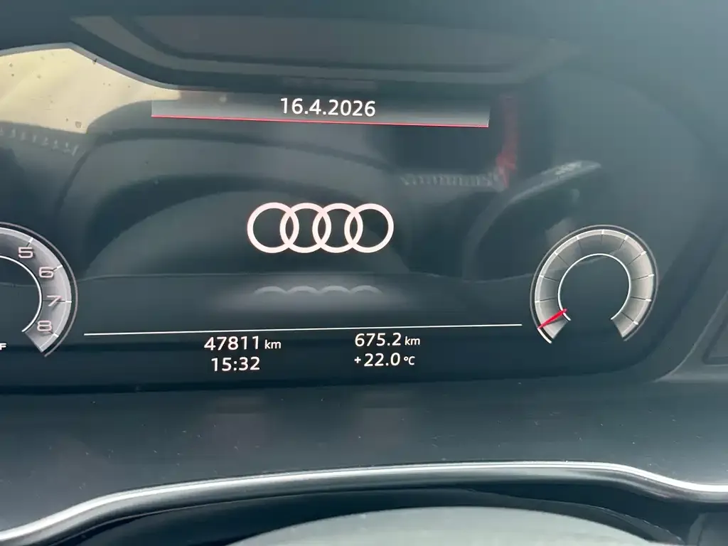 Audi Q3 — фото 2