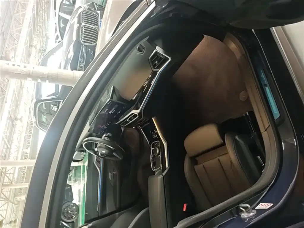 BMW i4 2025 из CN, фото 7