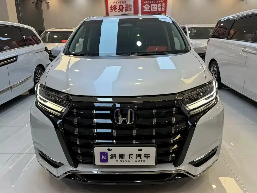 Honda Elysion — фото 10