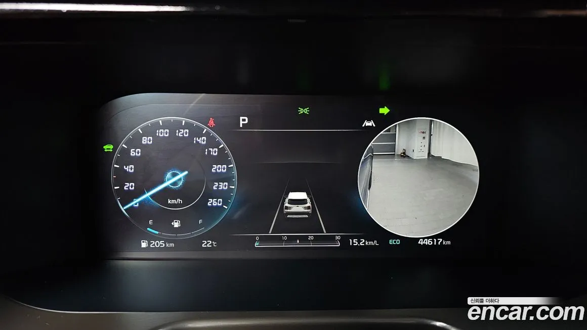Kia Sorento — фото 6
