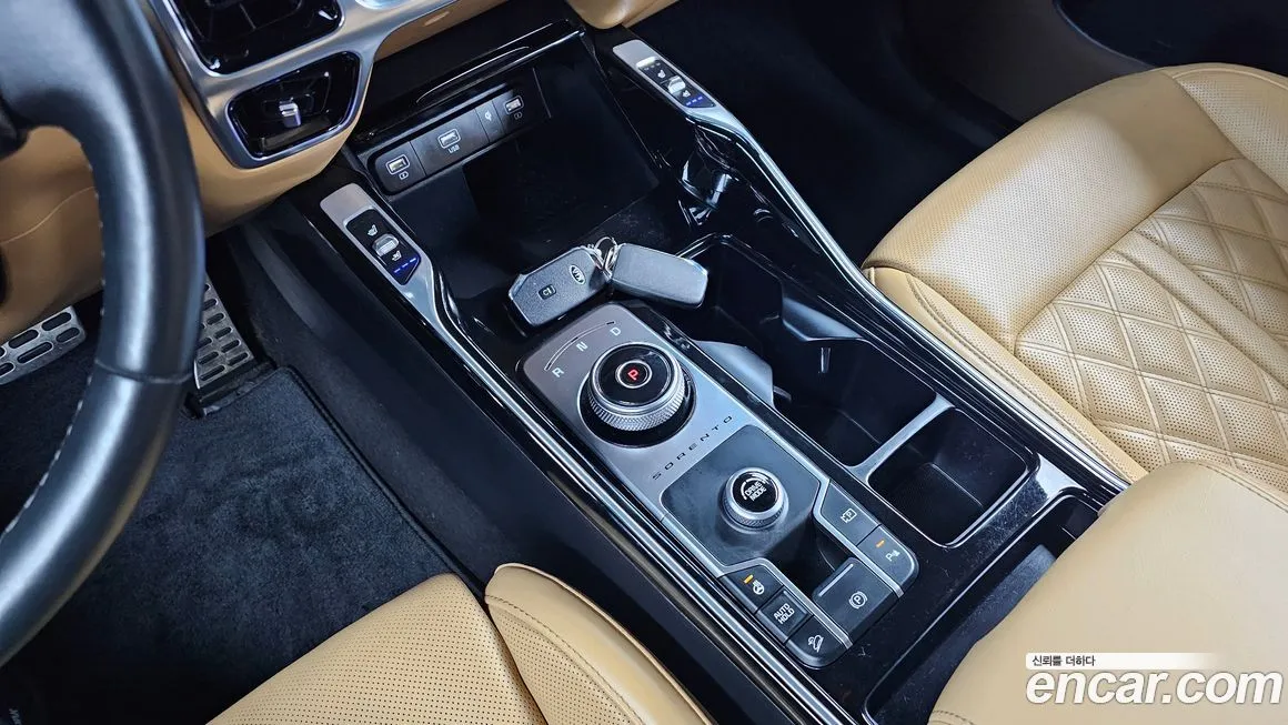 Kia Sorento — фото 9