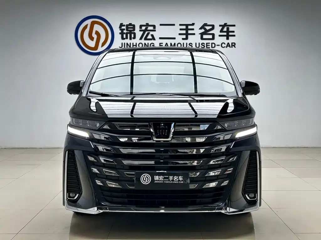 Toyota Vellfire — фото 6