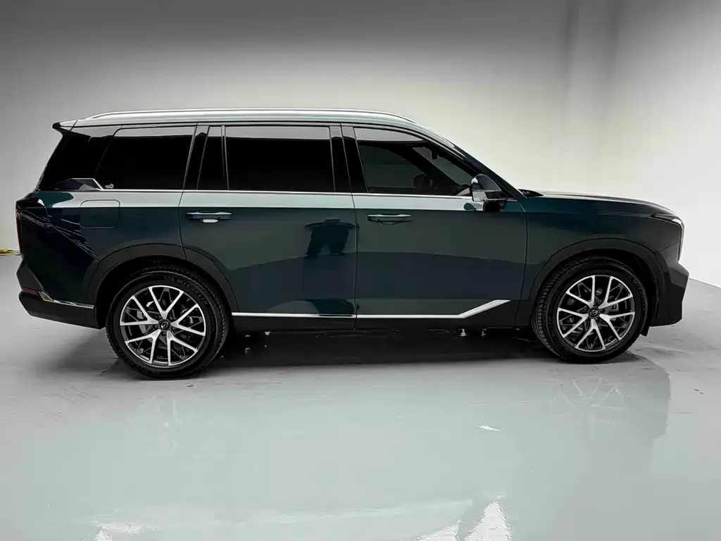 GAC Motor Trumpchi GS8 2024 из CN, фото 4