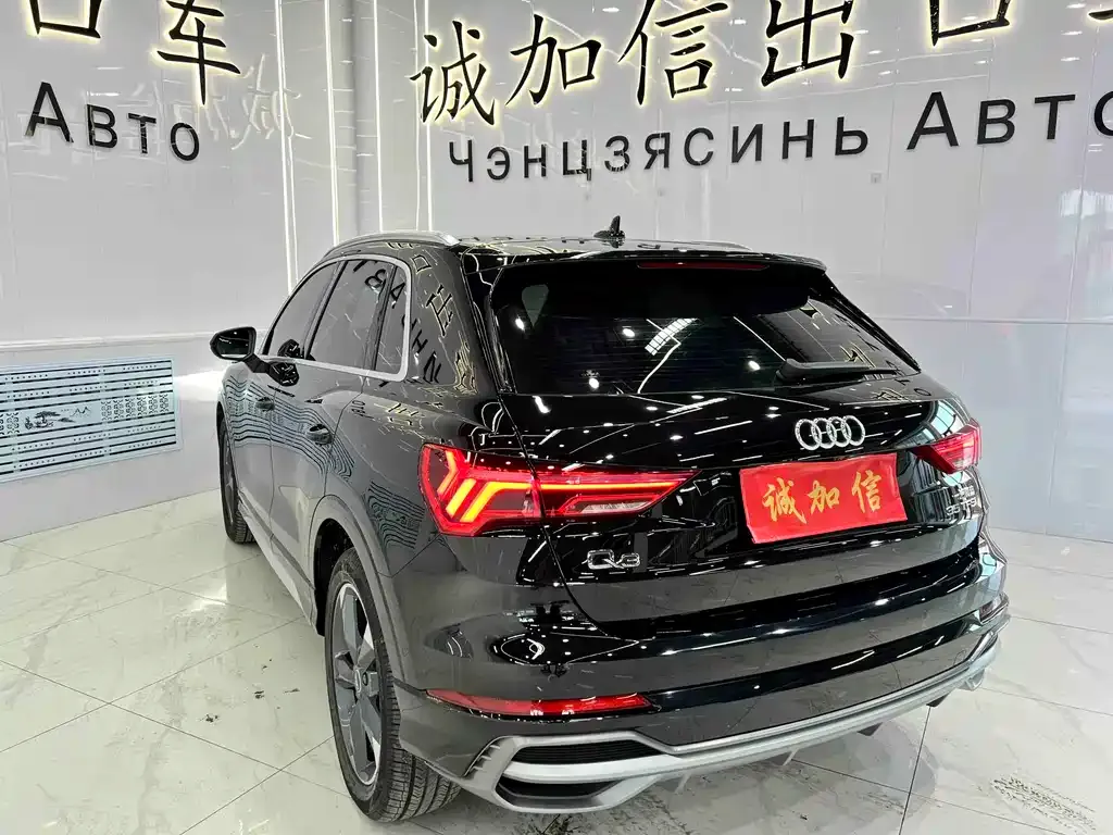 Audi Q3 — фото 8