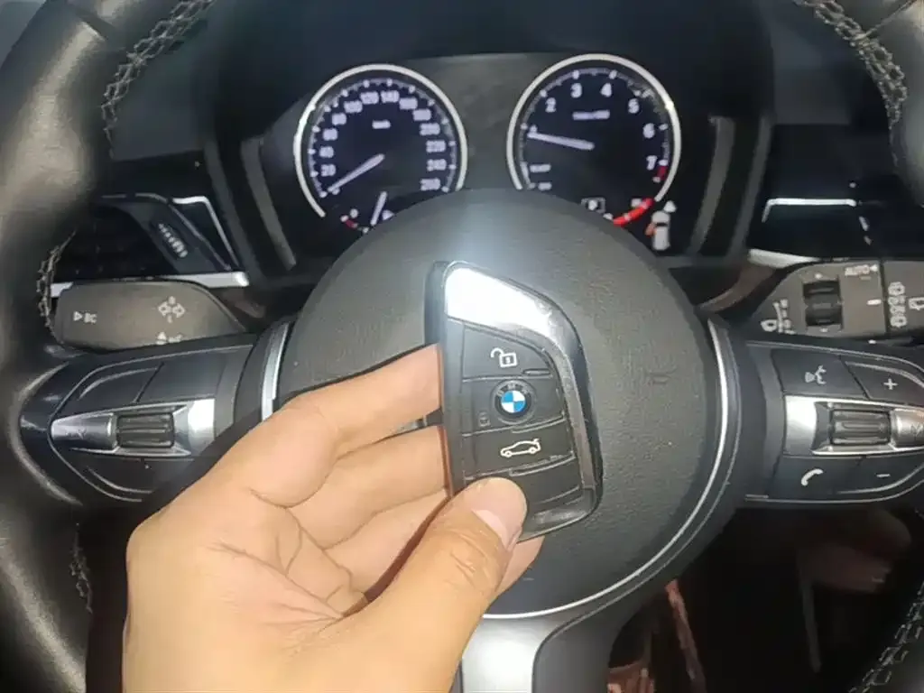 BMW X1 2021 из CN, фото 2
