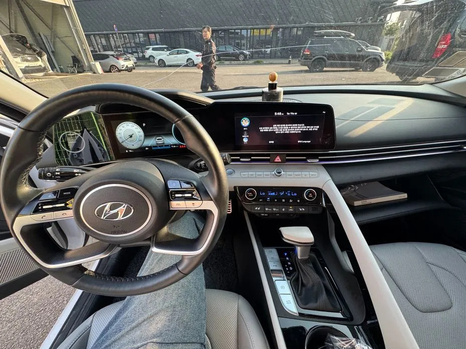Hyundai AVANTE — фото 9