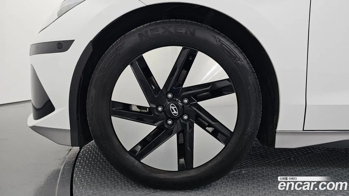 Hyundai Ioniq6 2023 из KR, фото 10