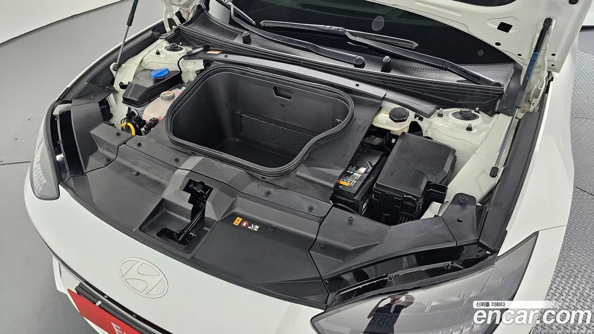 Hyundai Ioniq6 2023 из KR, фото 9