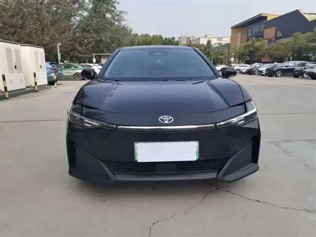 Toyota bZ3 2025 из CN, фото 6