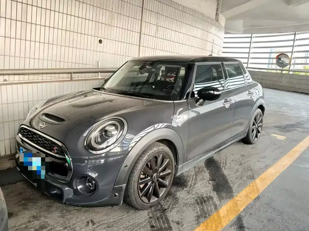 MINI Cooper (3-door) — фото 1