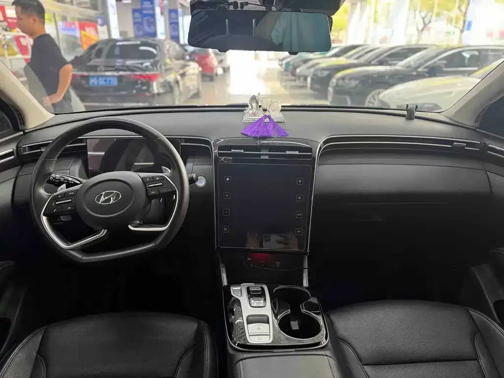 Hyundai Tucson — фото 7