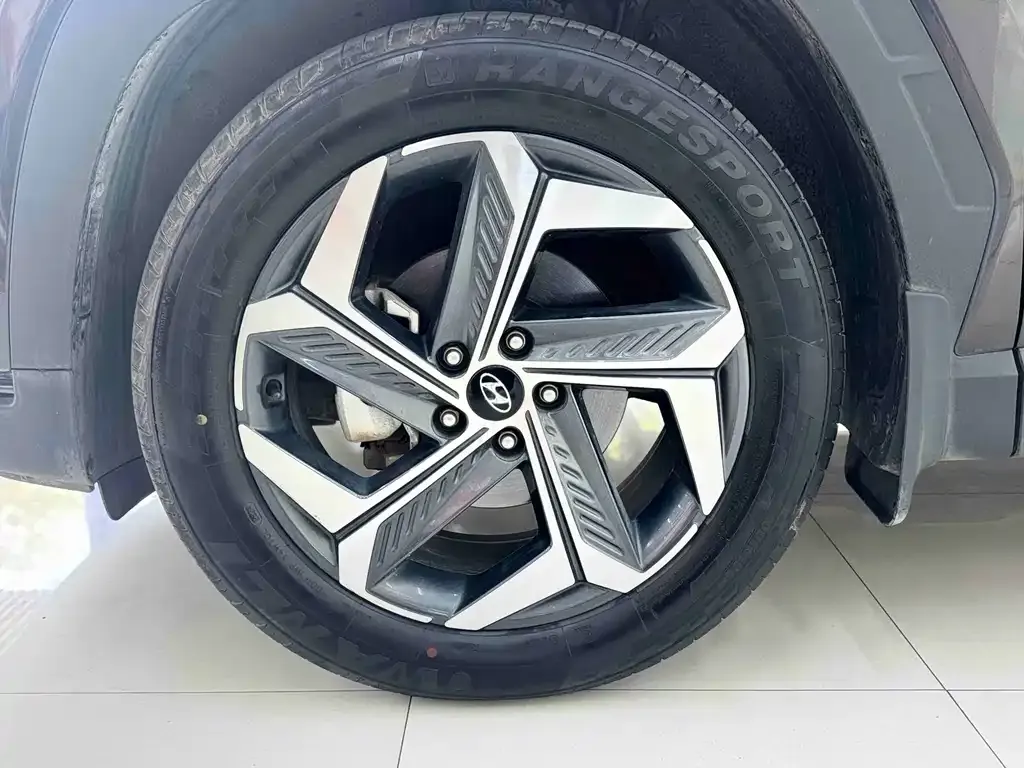 Hyundai Tucson — фото 3