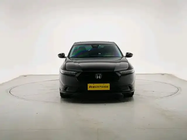 Honda Accord — фото 8