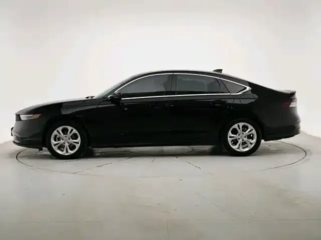 Honda Accord — фото 7