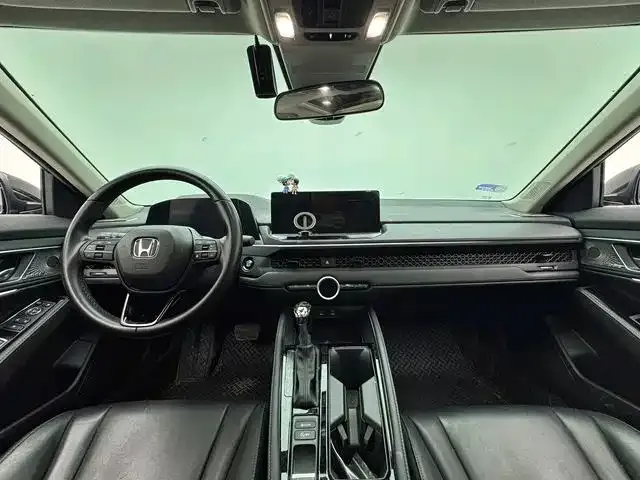 Honda Accord — фото 6