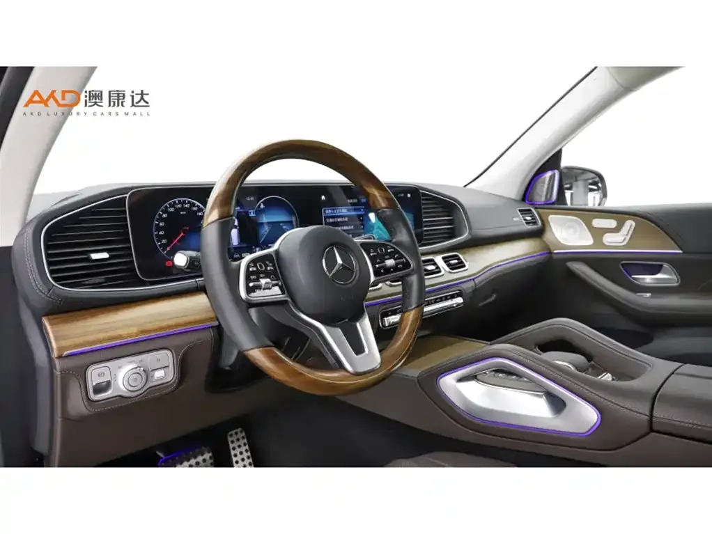 Mercedes-Benz GLS — фото 10