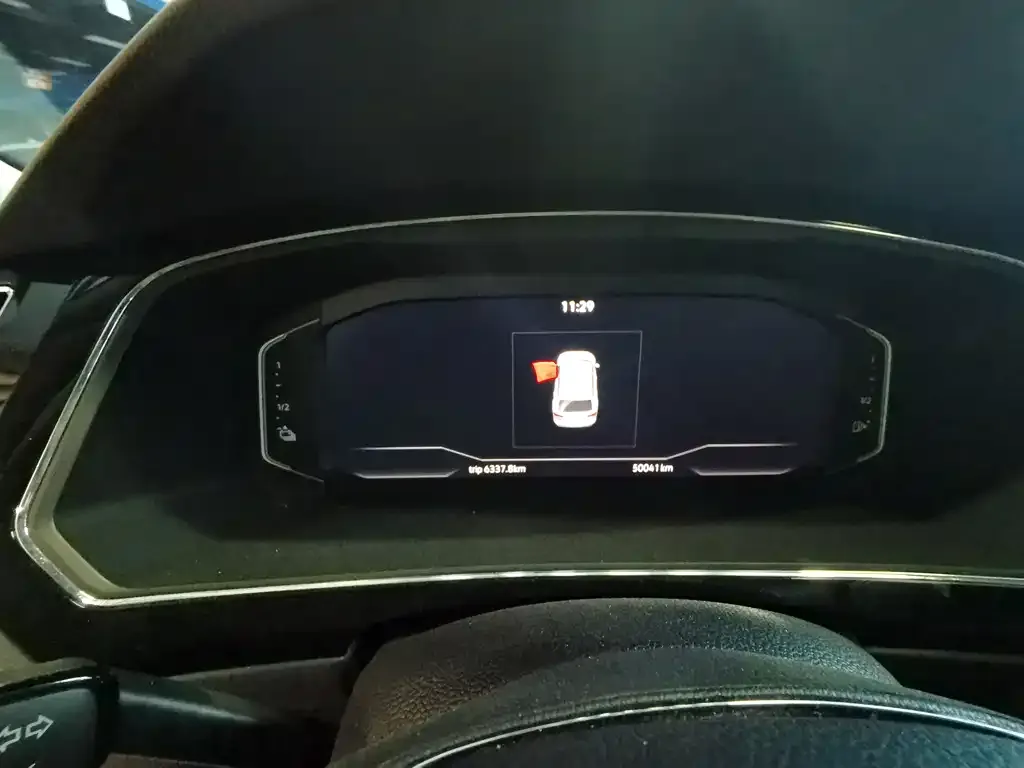 Volkswagen 途观L插电混动 2021 из CN, фото 3
