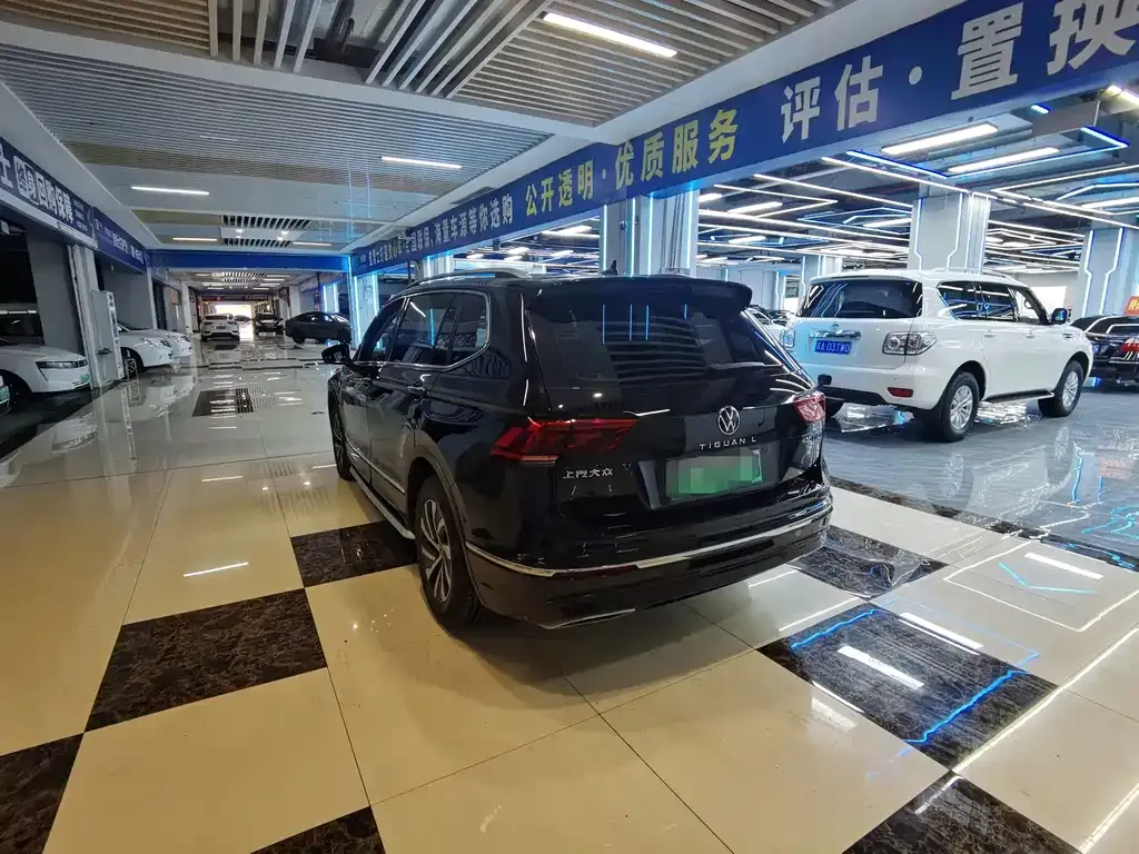 Volkswagen 途观L插电混动 2021 из CN, фото 8