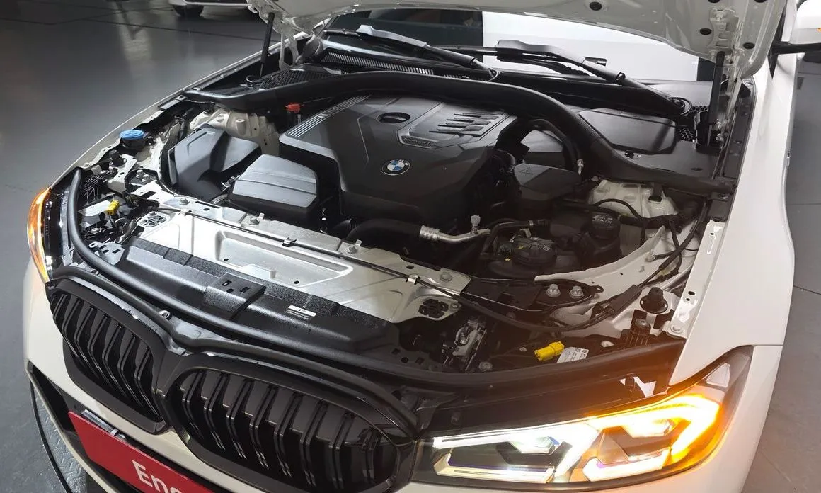 BMW 3-Series 2023 из KR, фото 7