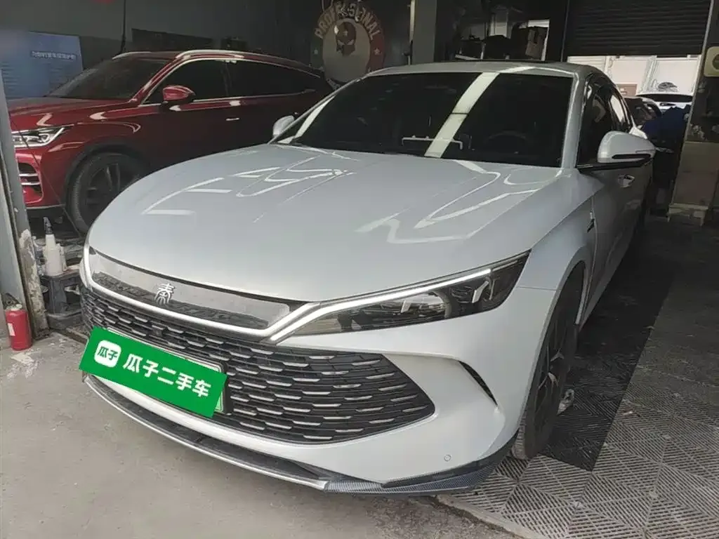 BYD Qin L — фото 10