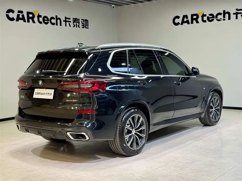 BMW X5 (Import) — фото 7