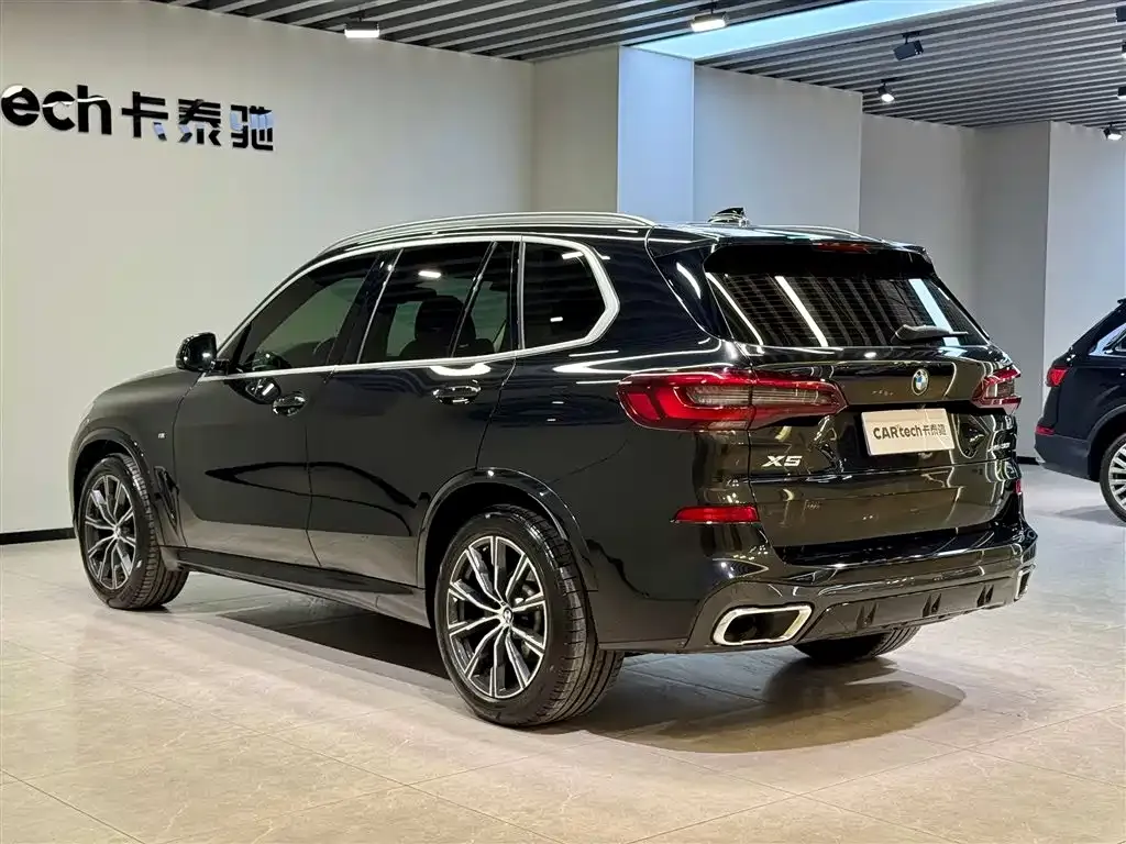 BMW X5 (Import) — фото 5