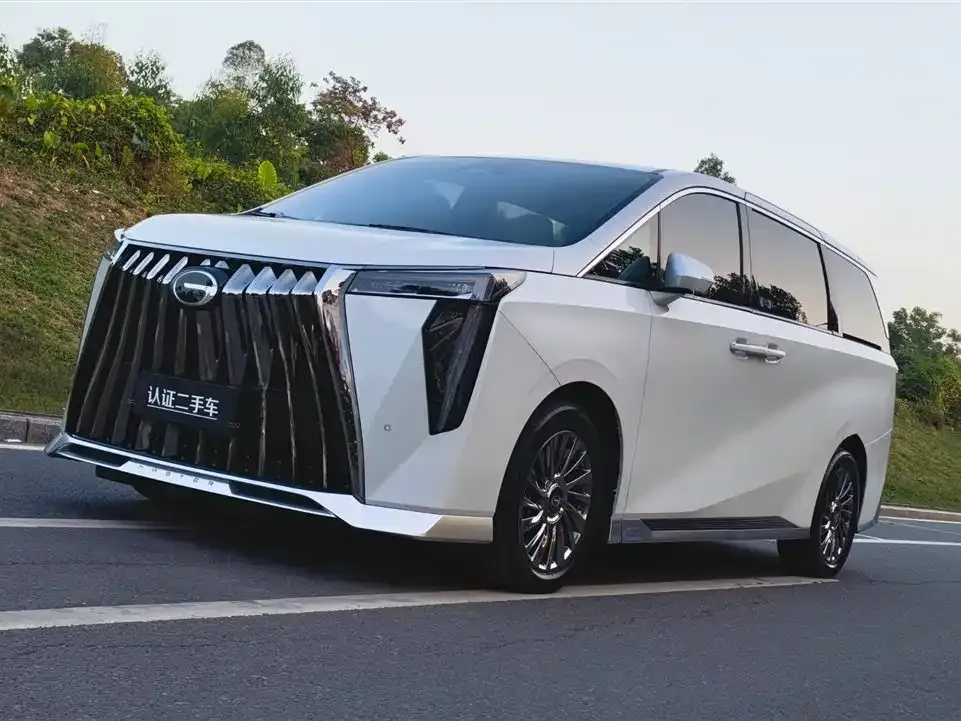 GAC Motor Trumpchi M8 — фото 1