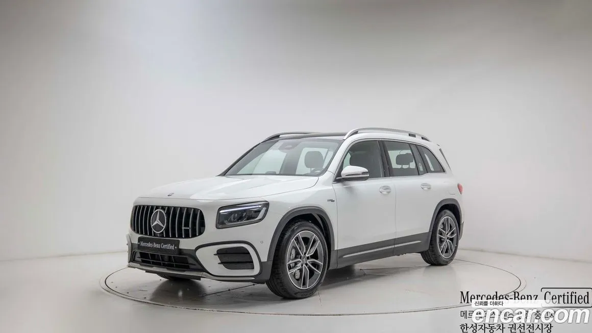 Mercedes-Benz GLB-Class — фото 1