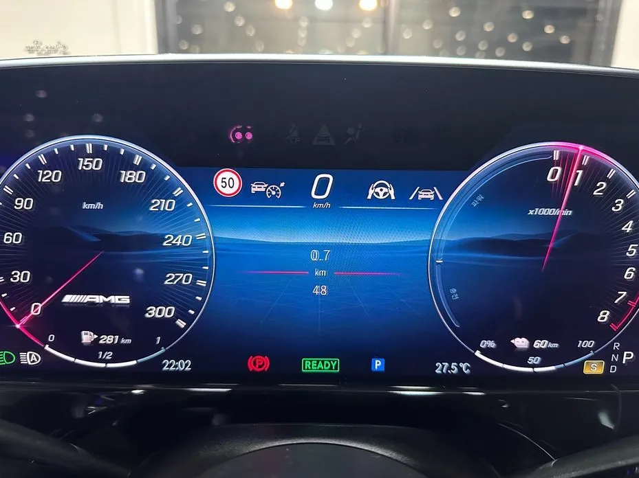 Mercedes-Benz E-Class 2026 из KR, фото 4